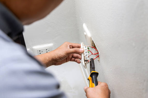 Best Electrical Outlet Repair  in Mulberry, NC